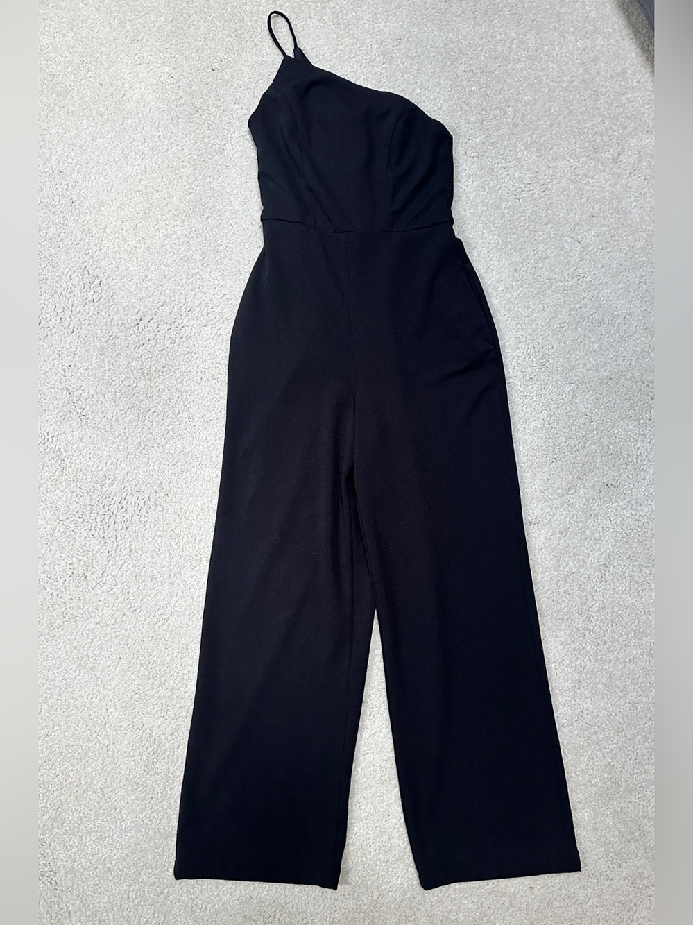 Asymmetric One-Shoulder Black Wide-Leg Jumpsuit